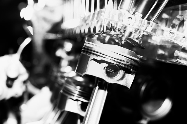 Co trzyma tłok? Co trzyma tłok?